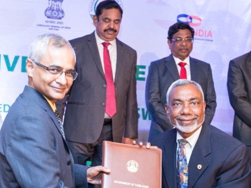 Presenting the Government of Tamil Nadu partnership agreement
